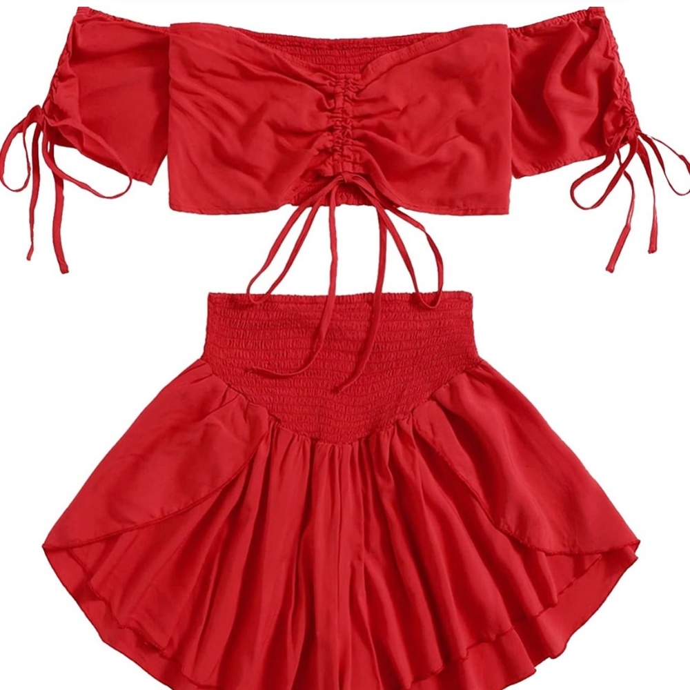 NWOT Boho Outfit Off Shoulder Drawstring Crop Top and Bottom